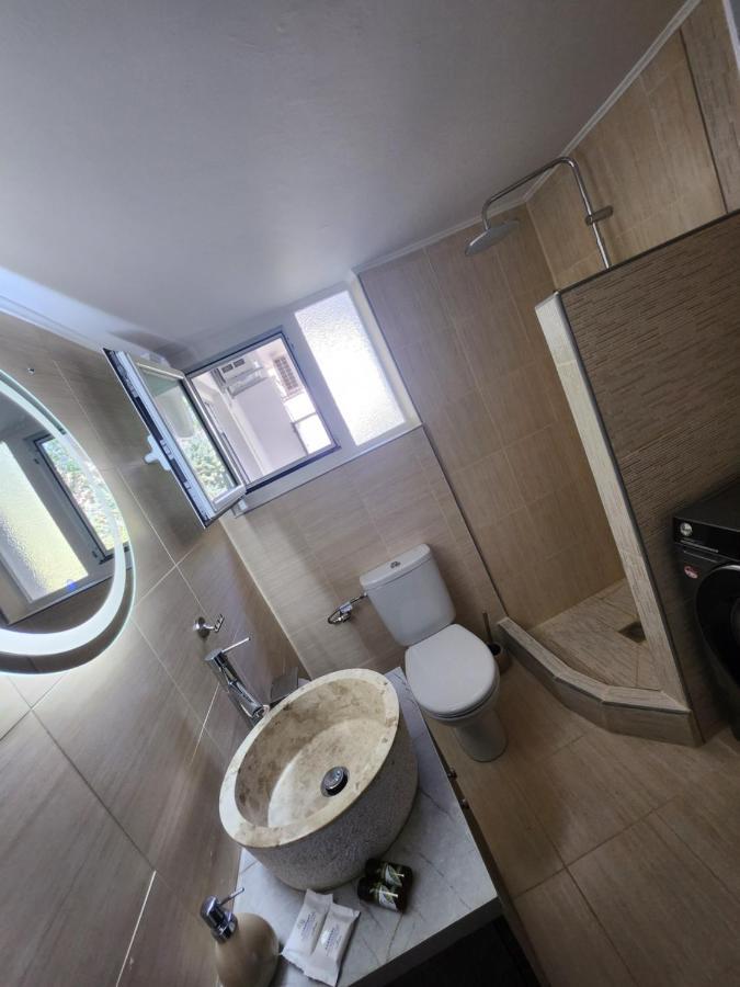 Small Luxury Apartment Анавісос Екстер'єр фото