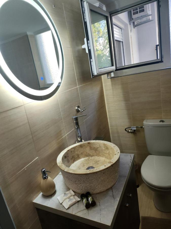 Small Luxury Apartment Анавісос Екстер'єр фото